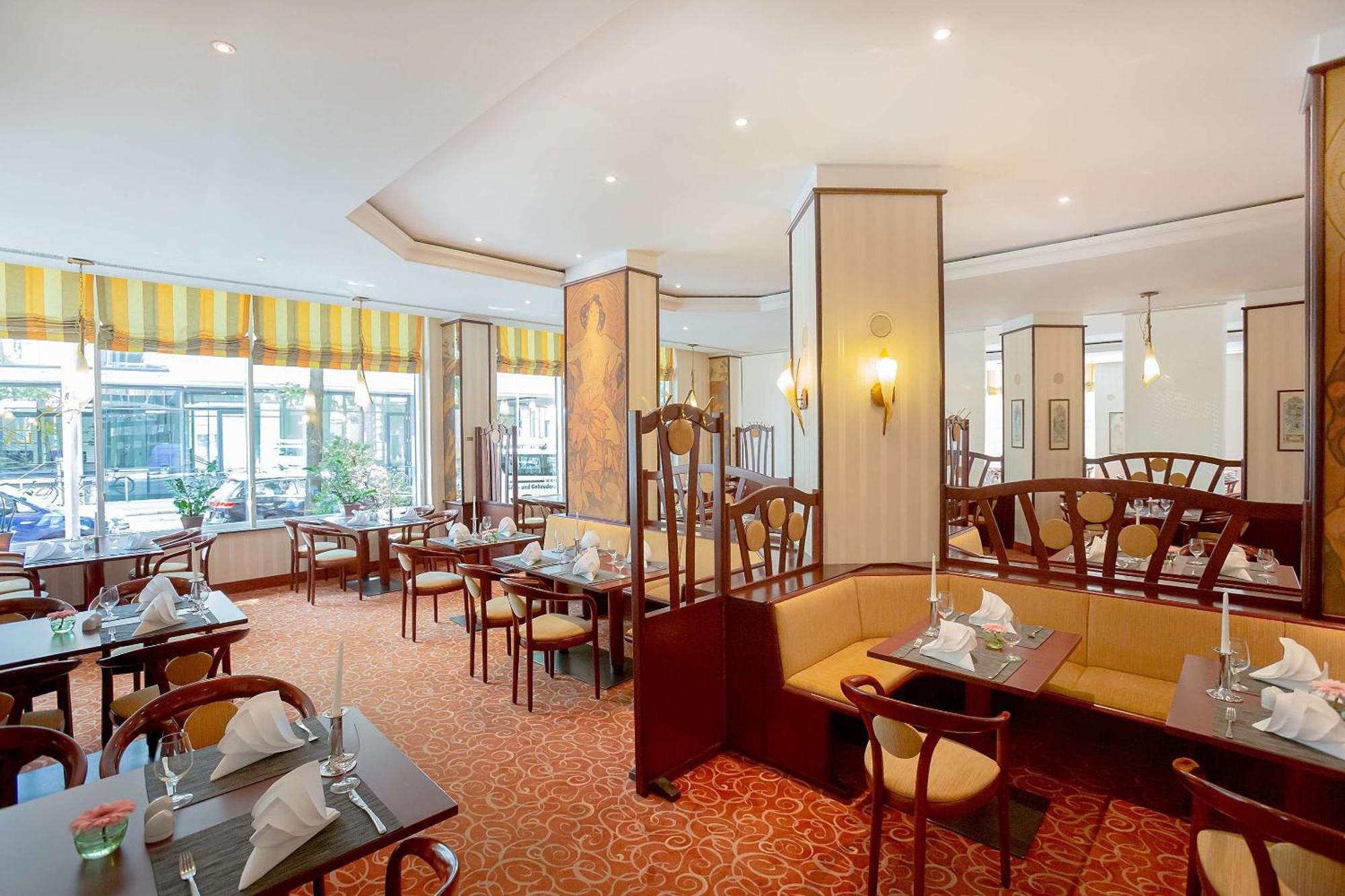 Dorint Hotel Leipzig Bagian luar foto