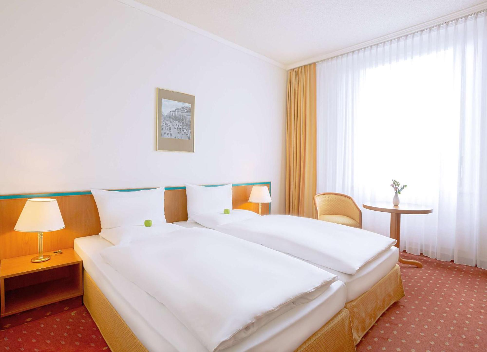 Dorint Hotel Leipzig Bagian luar foto